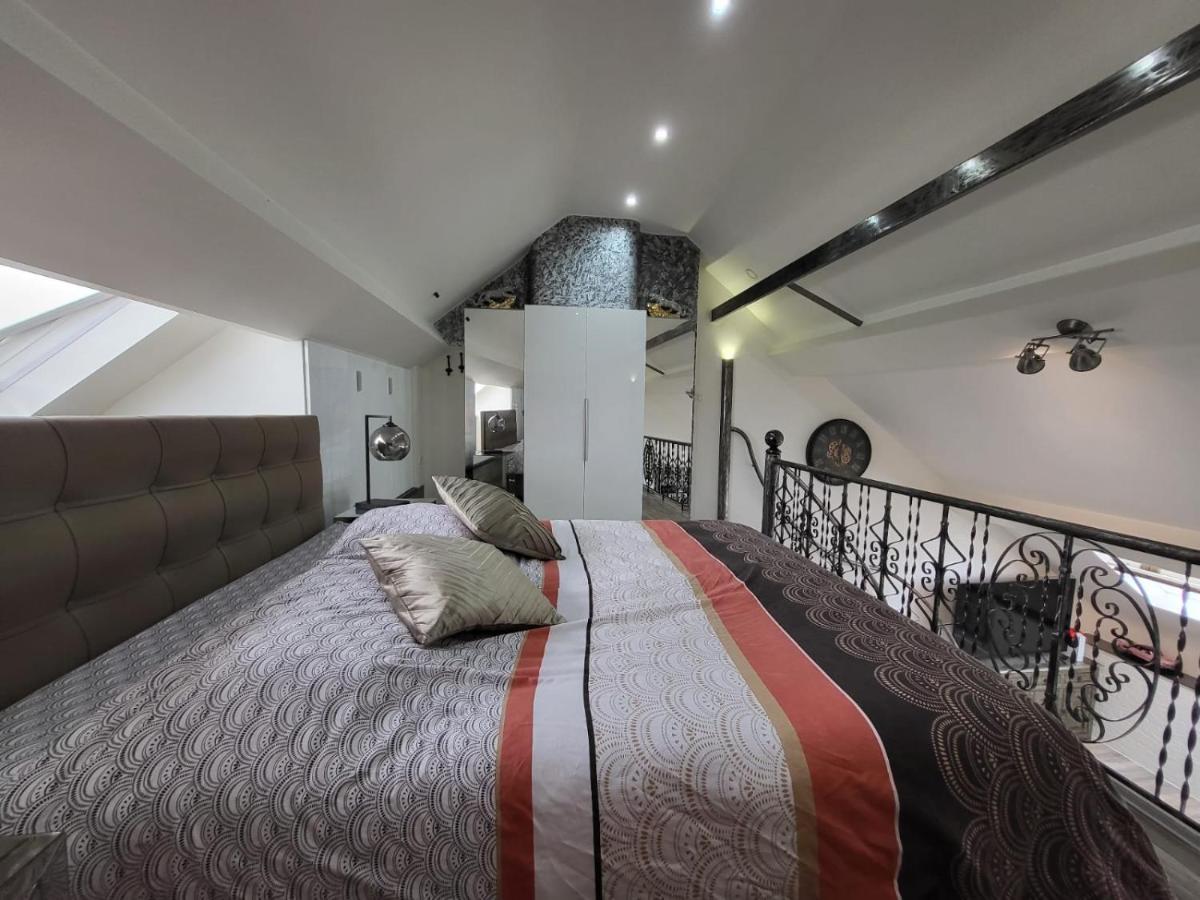 Apartamento Duplex Elegant Situe A 1Min De La Gare Du Nord Bruselas Exterior foto