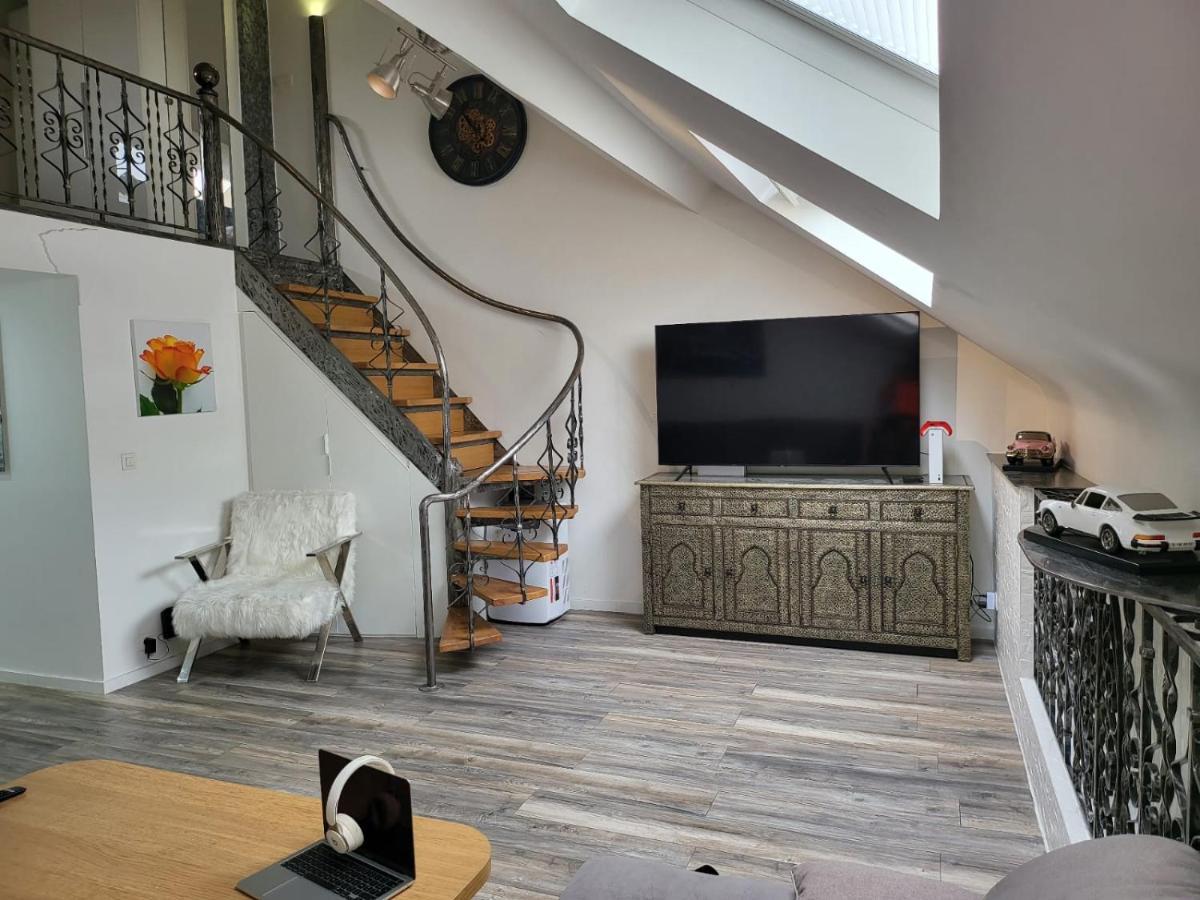 Apartamento Duplex Elegant Situe A 1Min De La Gare Du Nord Bruselas Exterior foto